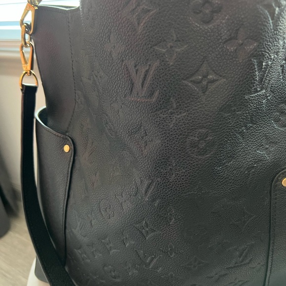 Louis Vuitton ‼️SOLD‼️ - Picture 9 of 13